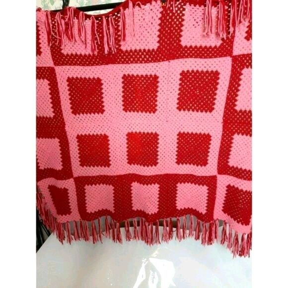 Crochet‎ HandMade  Pink Granny Squares  Burgundy  Throw 55x55 - Picture 4 of 7
